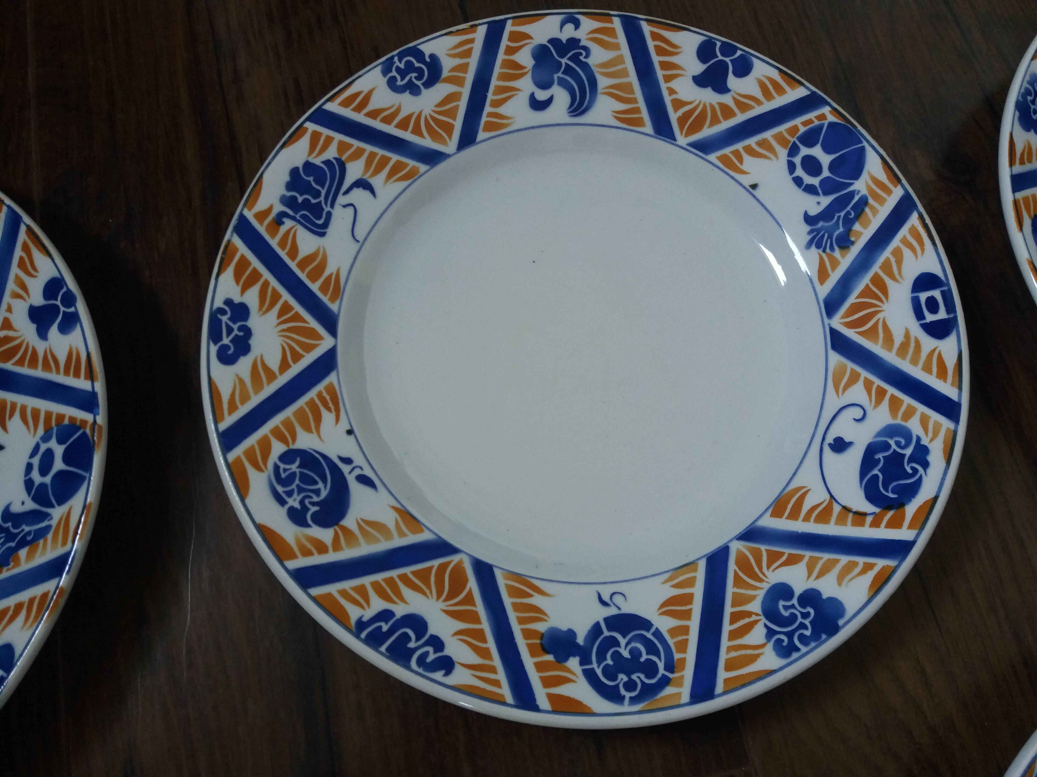 Flat plates Moulin des Loups and Hamage, Orchies, Canada, iron land