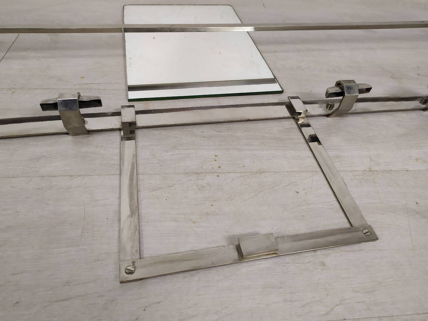 Porte manteaux murale art déco chromé