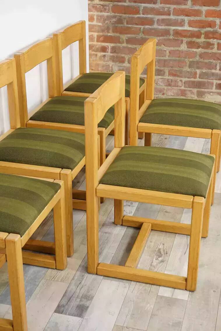 Set of 6 modernist chairs in wood and fabric from the 60s