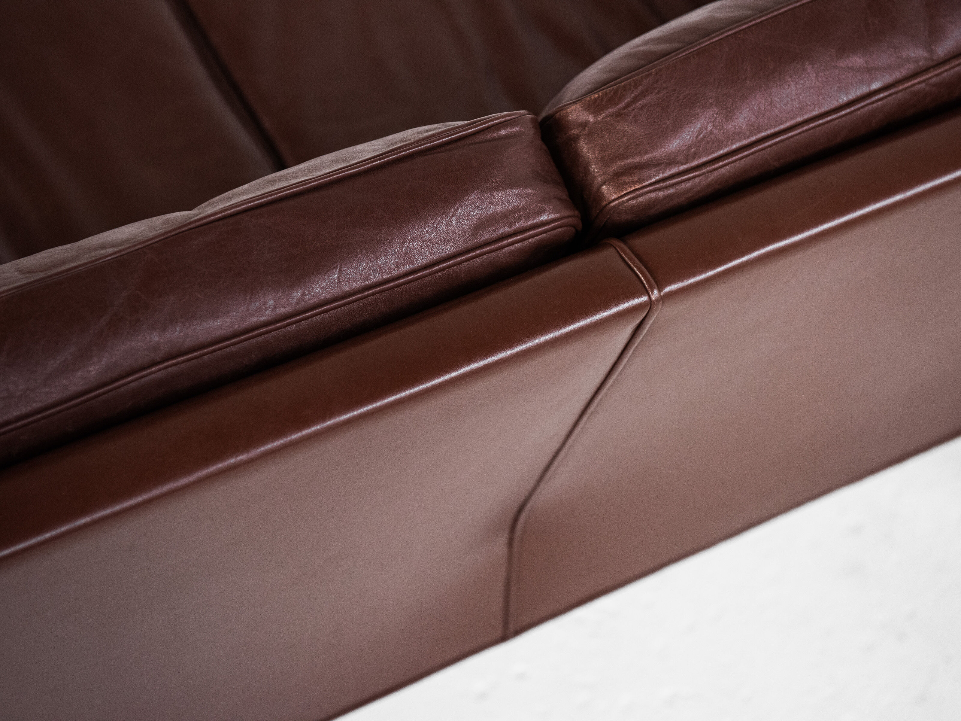 Danish 2-seater sofa in leather by Børge Mogensen for Fredericia