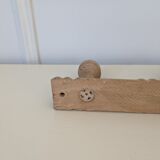 Wall-mounted coat rack with 3 hooks