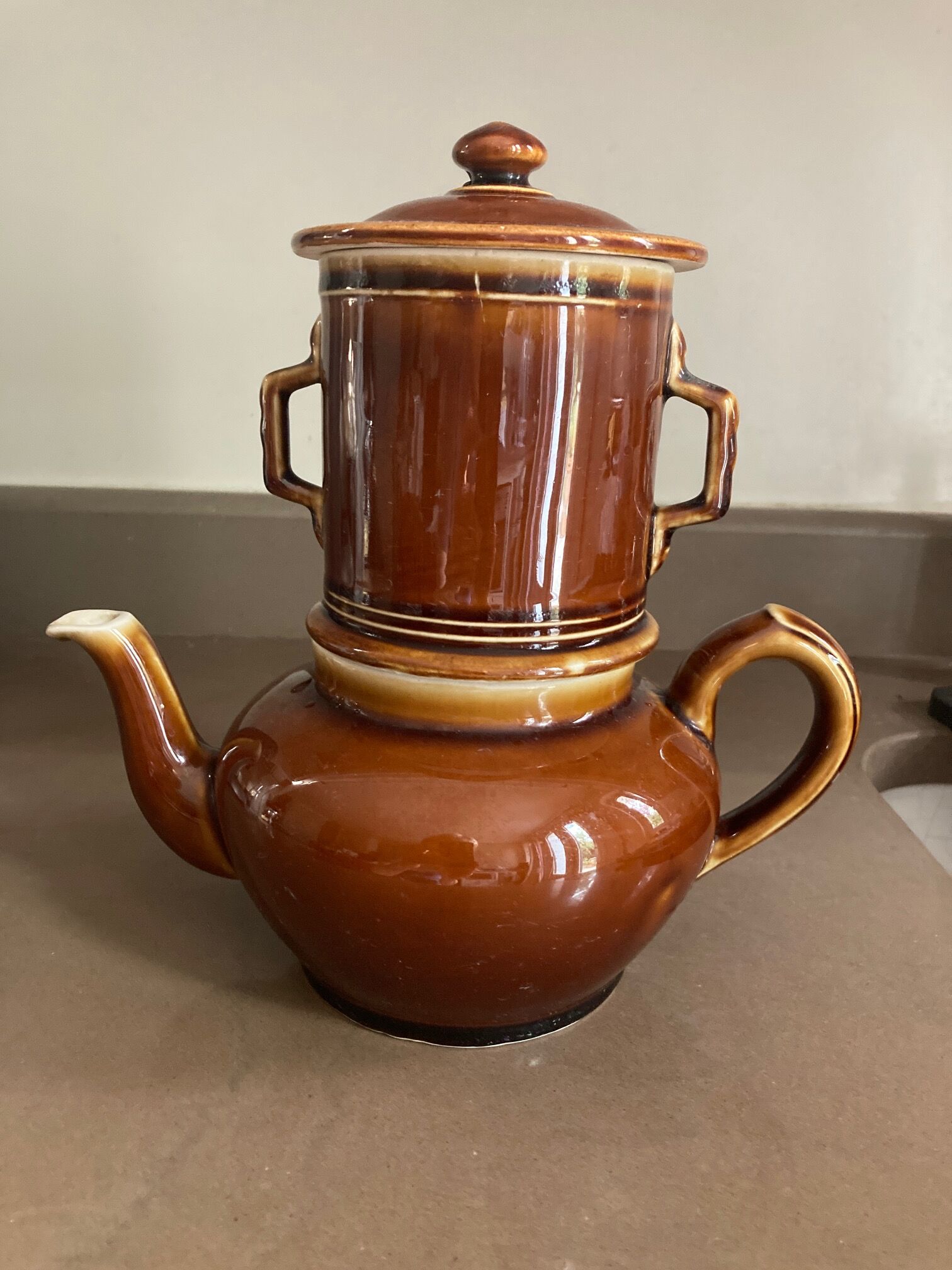 Revol 50s stoneware coffee maker