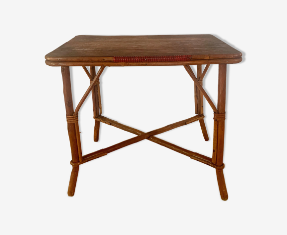 Table d’appoint des années 50