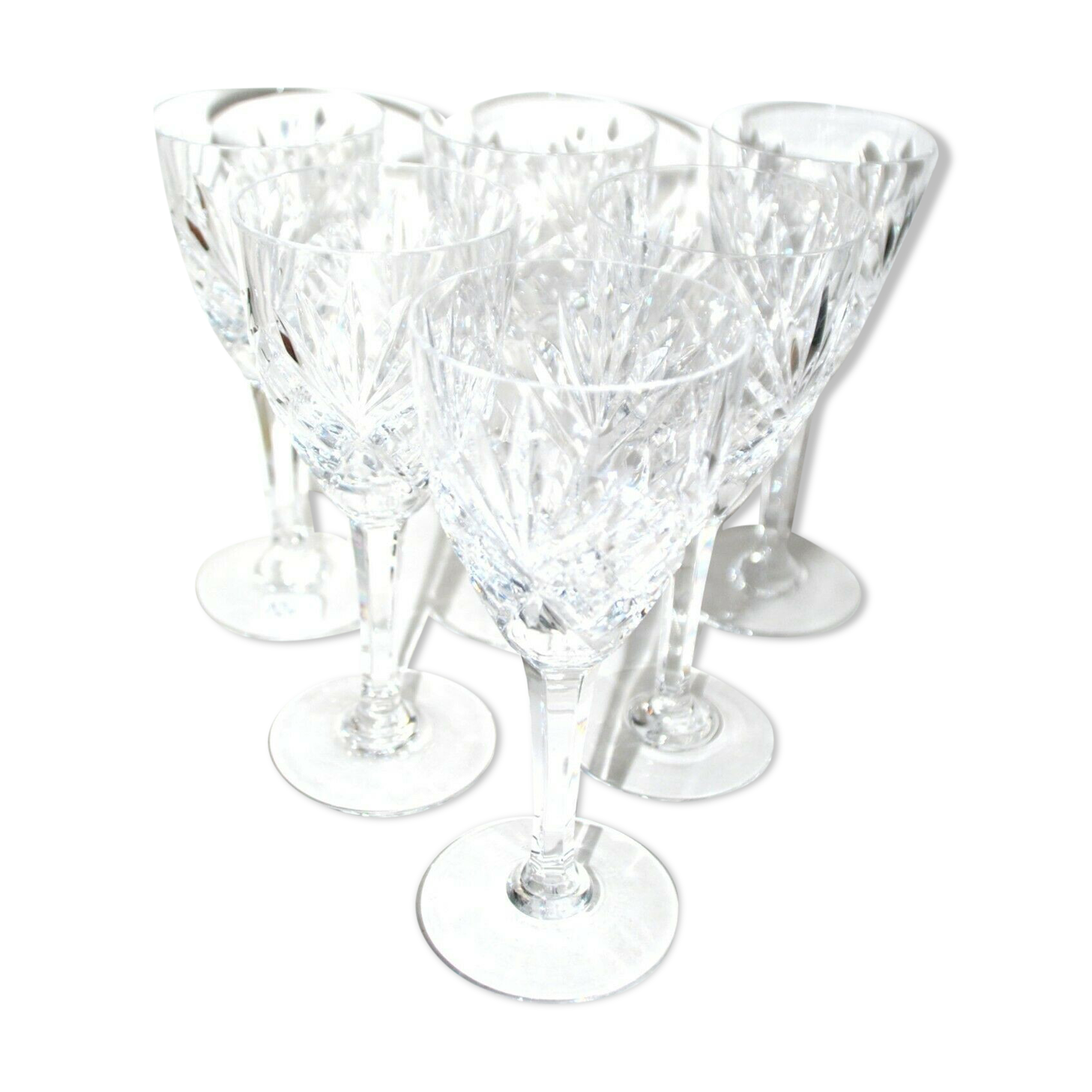 Series of 6 Chantilly wine glasses in Saint-Louis crystal signed