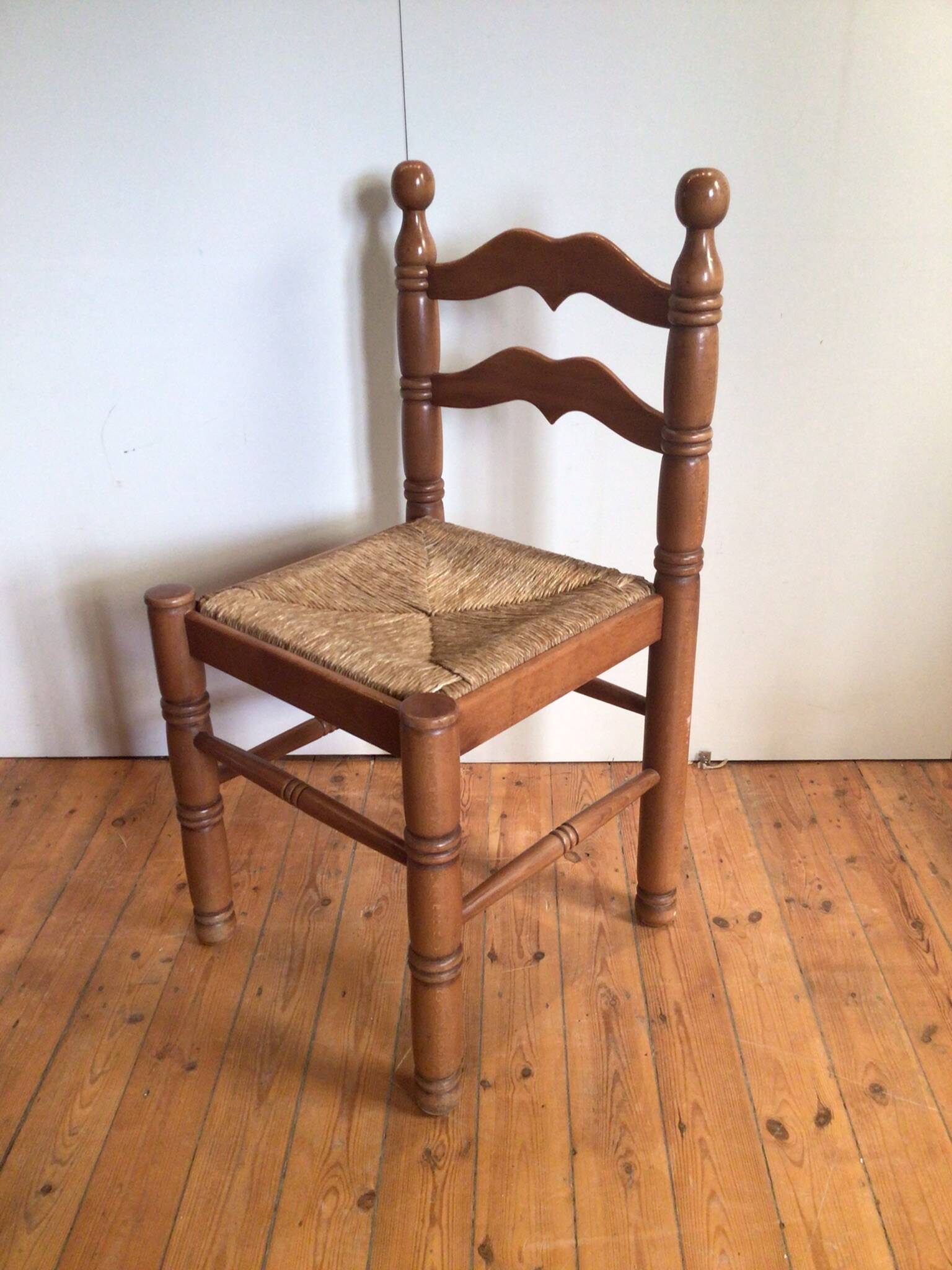 Chaises de salle à manger en bois