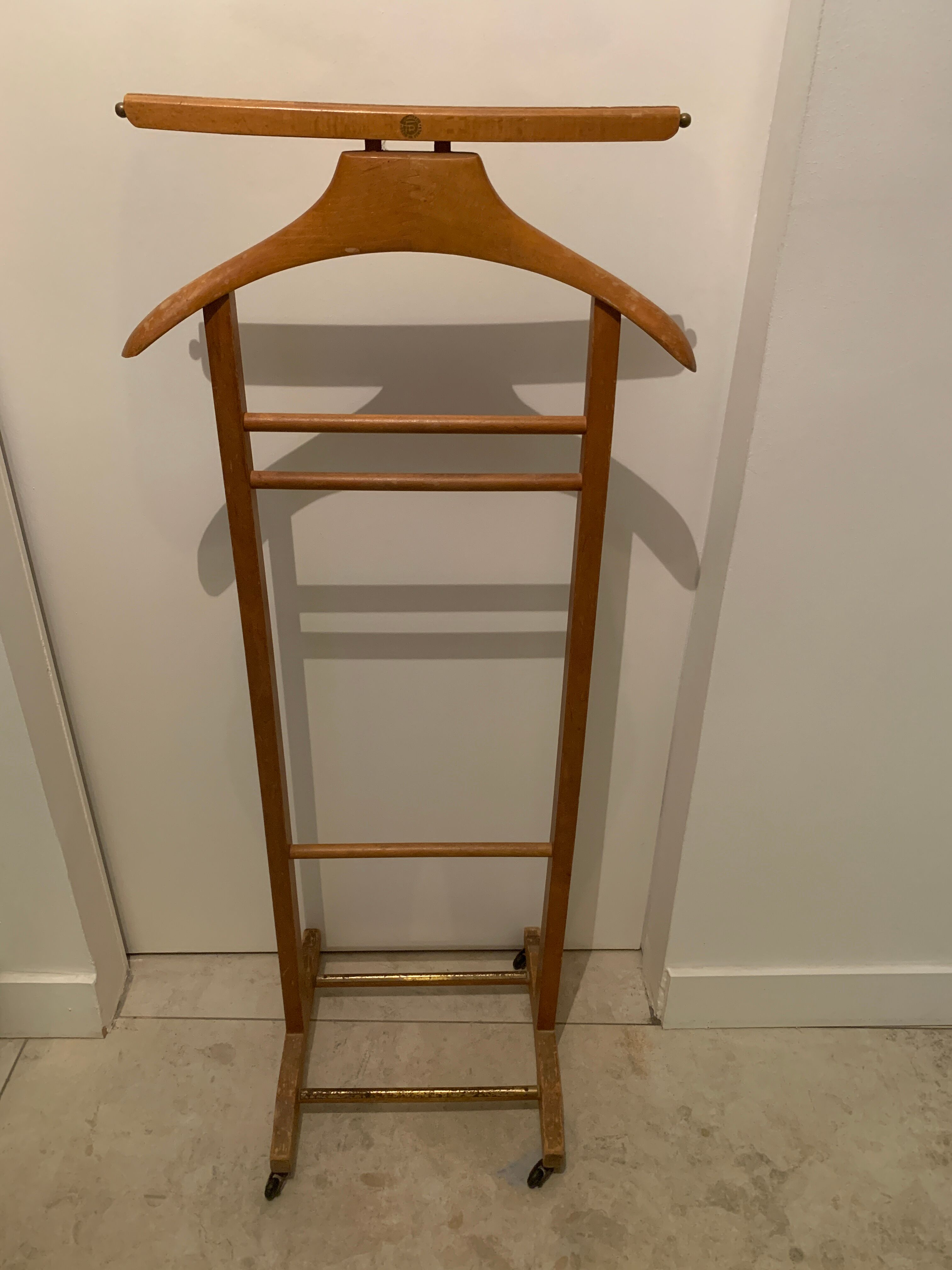 Fratelli Reguitti valet