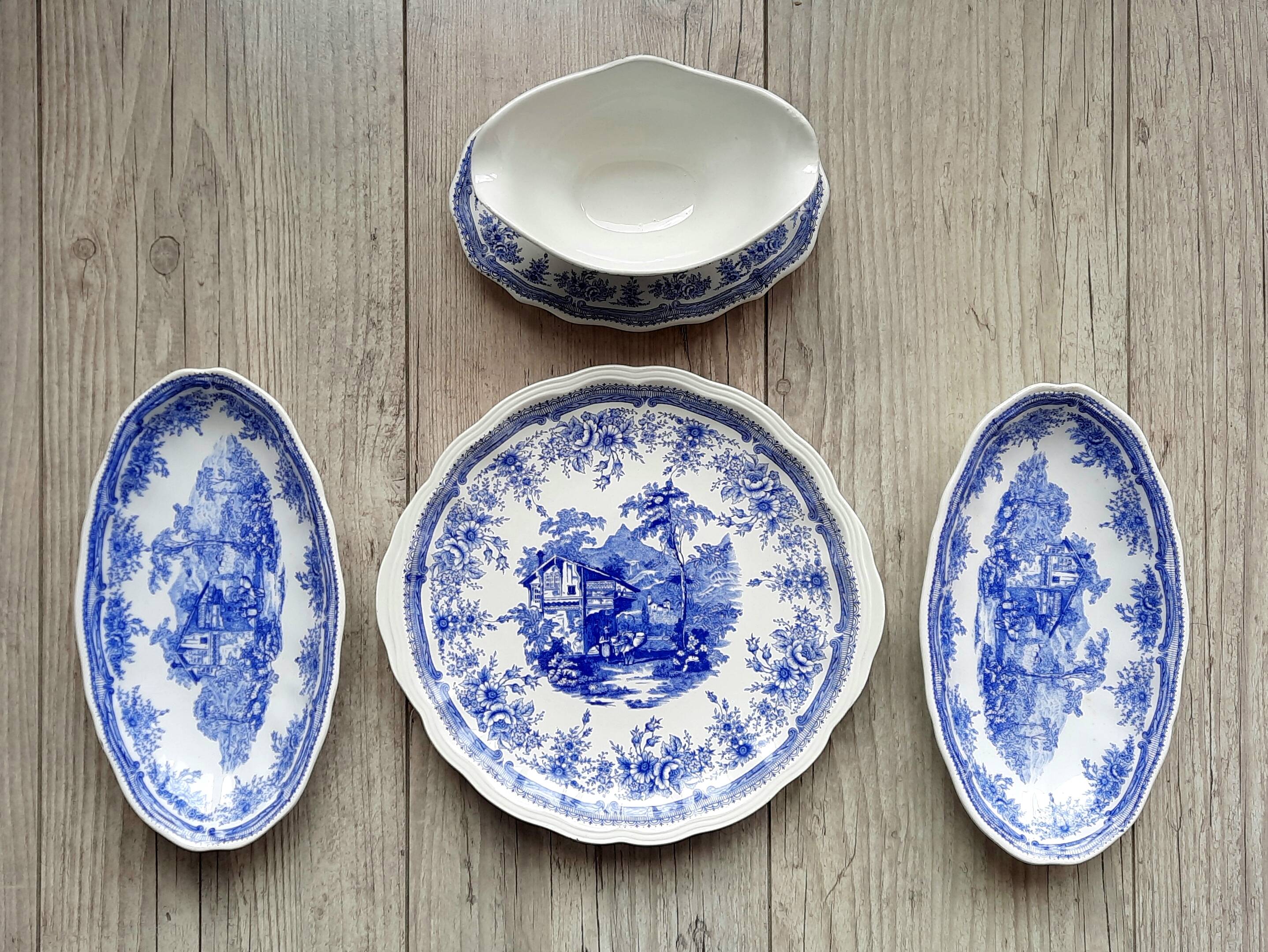 Lunéville - English Cottage - Presentation plate, Cup, Tray, Earthenware Saucière