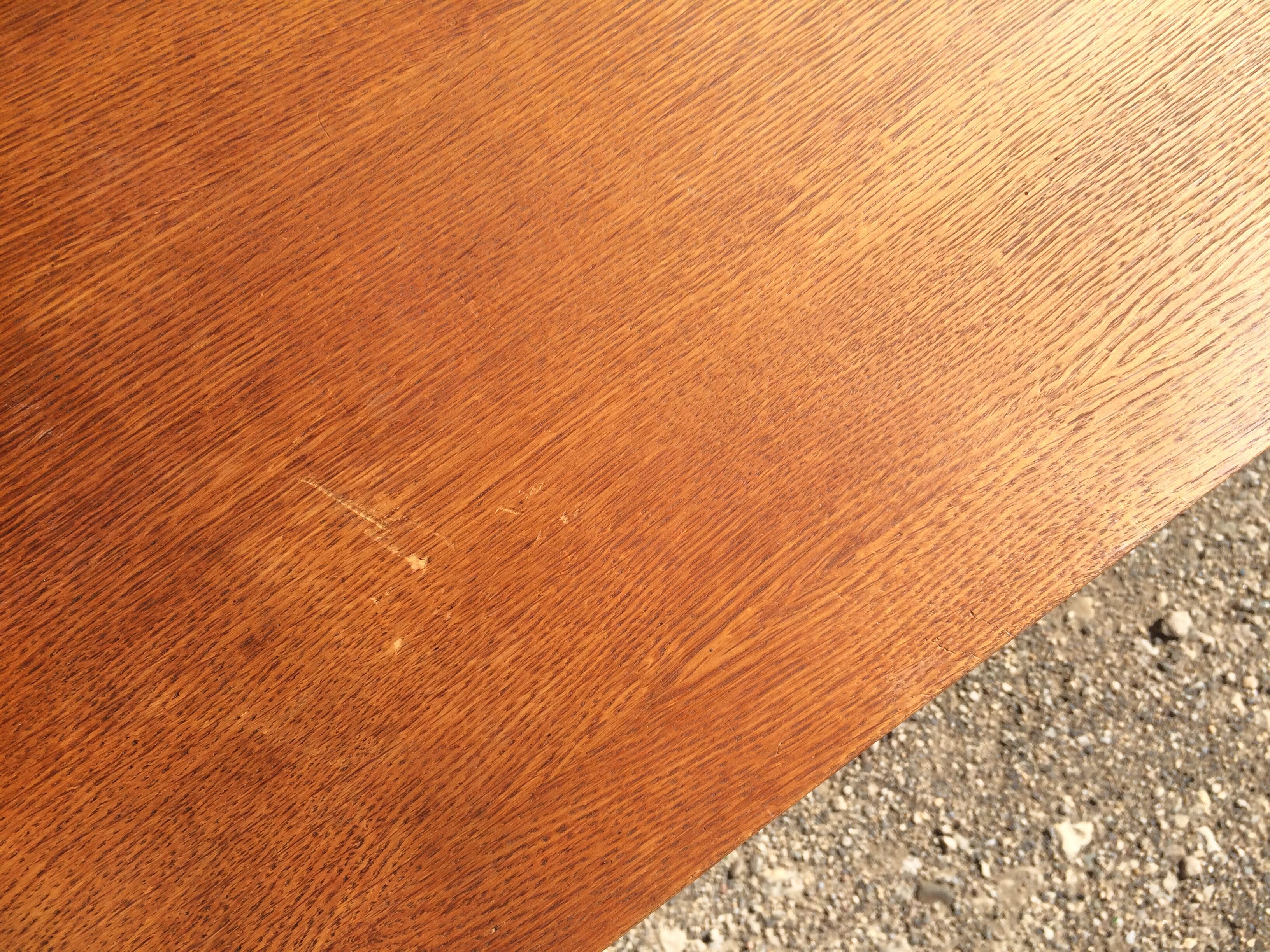 Table portfolio foot compass 50s