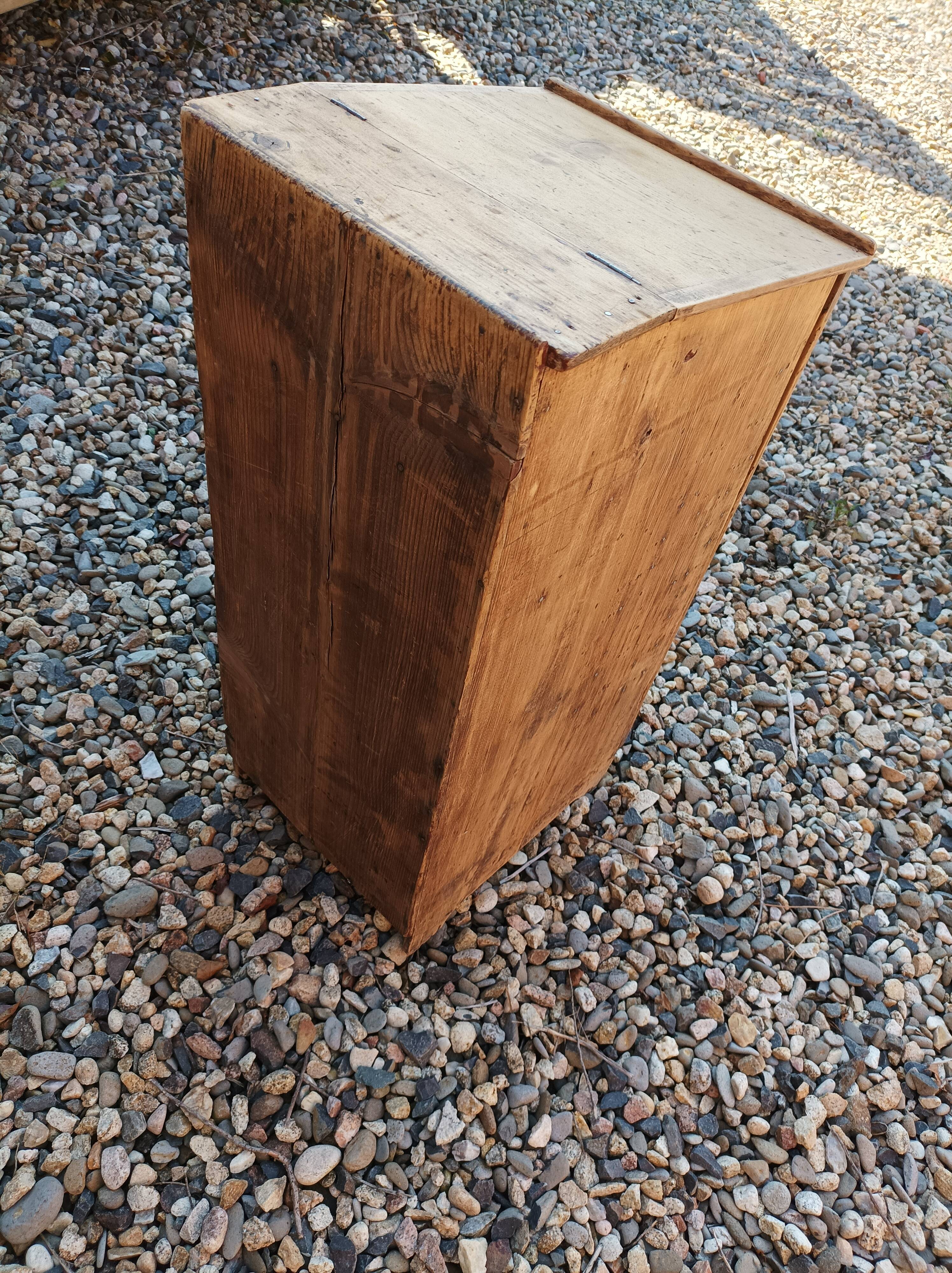 Watchmaker's furniture