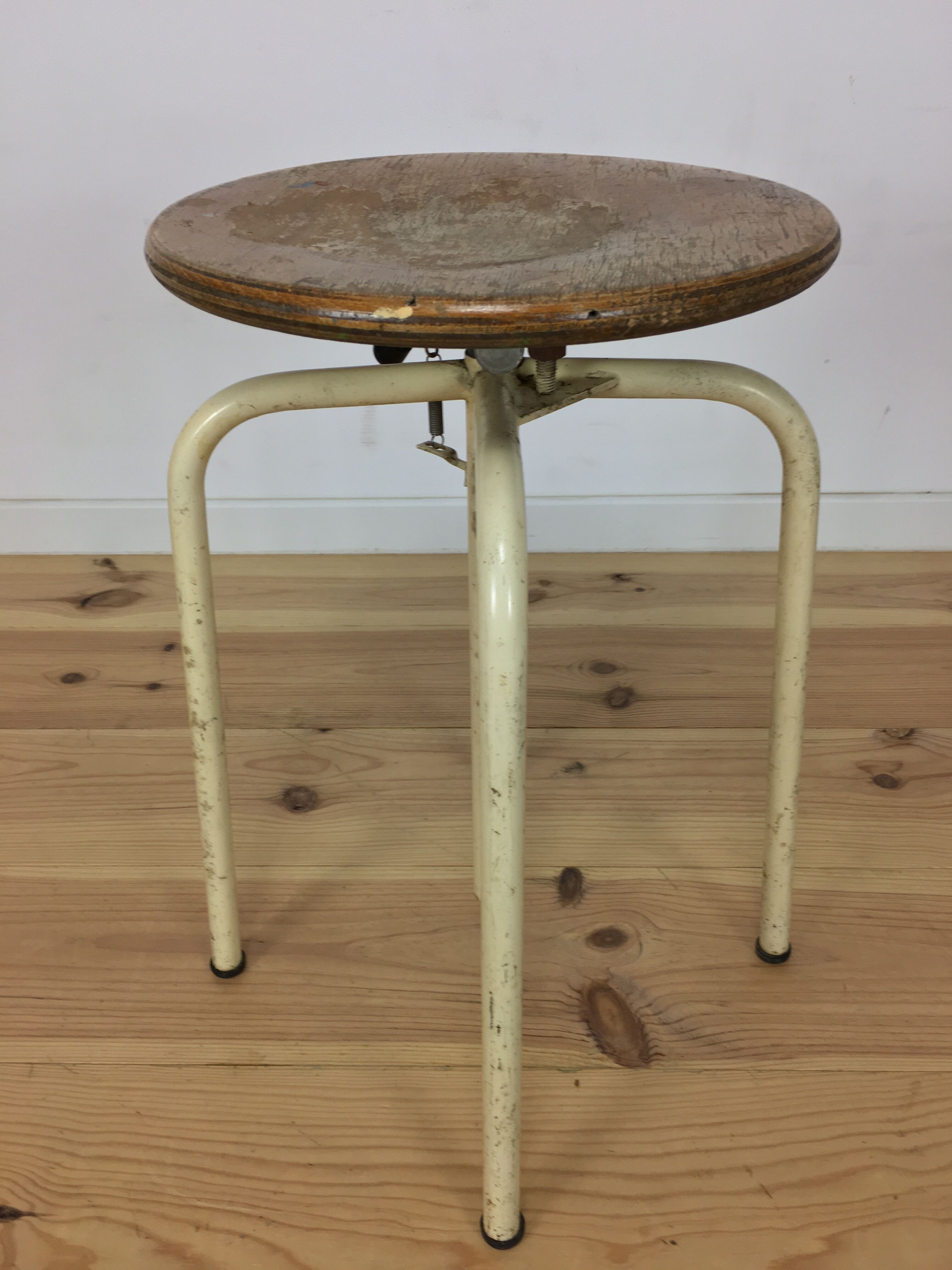 Workshop stool with system, metal and wood, adjustable industrial style