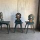 Set de 3 chaises d'appoint vintage en bois peint bleu marine, dossiers décorés années 1920