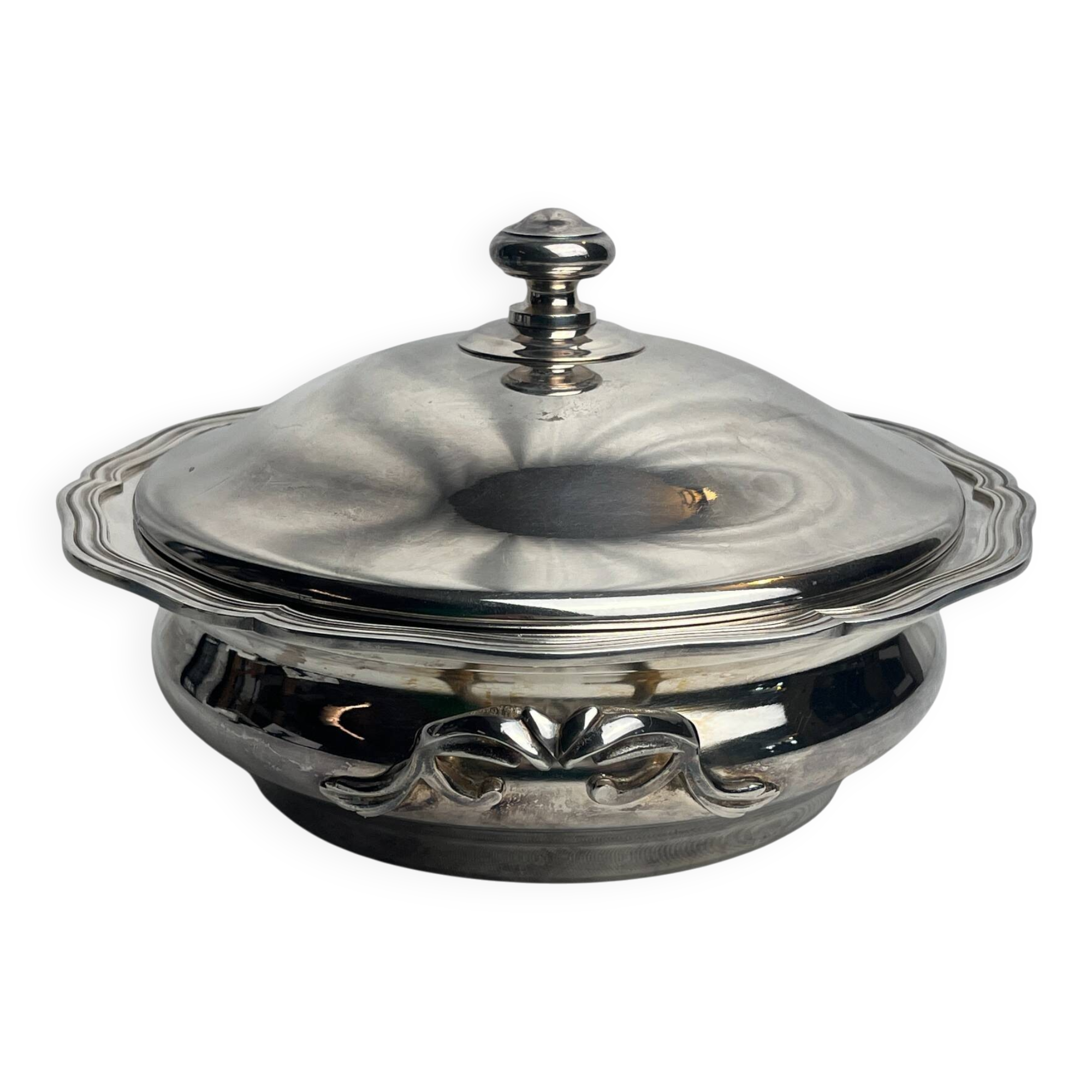 Tableware, silver-plated metal vegetable dish by Guildart, 20th century