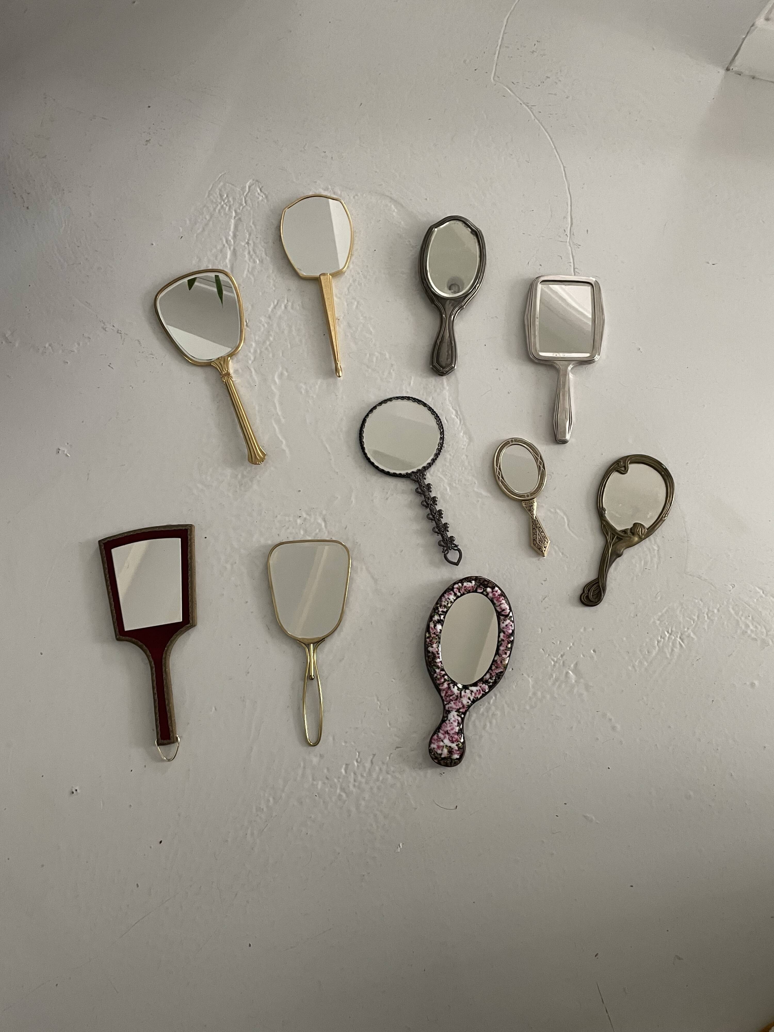 Set of 10 hand mirrors