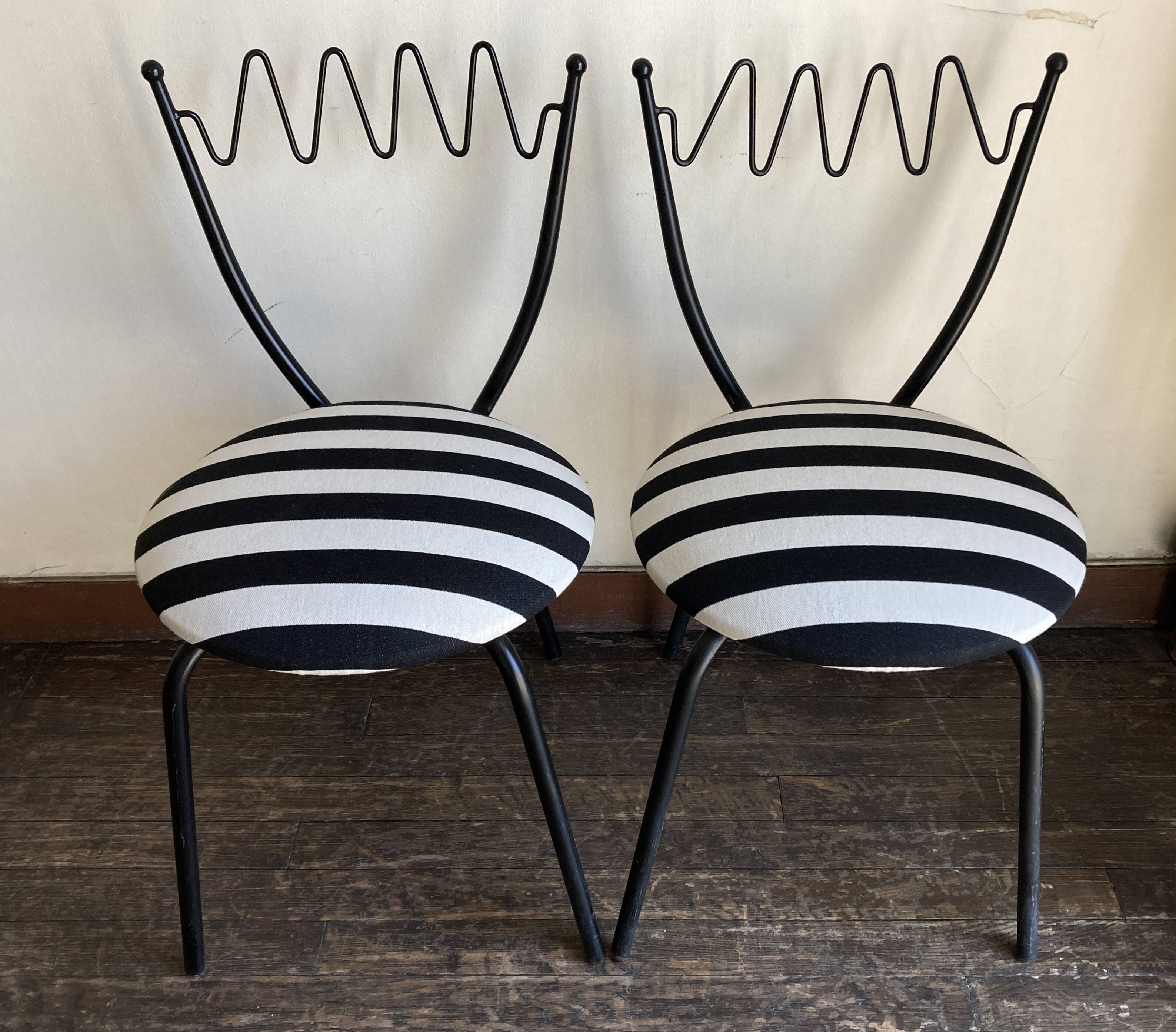 Pair of post-modern striped chairs, Italian work by Gio Ponti.