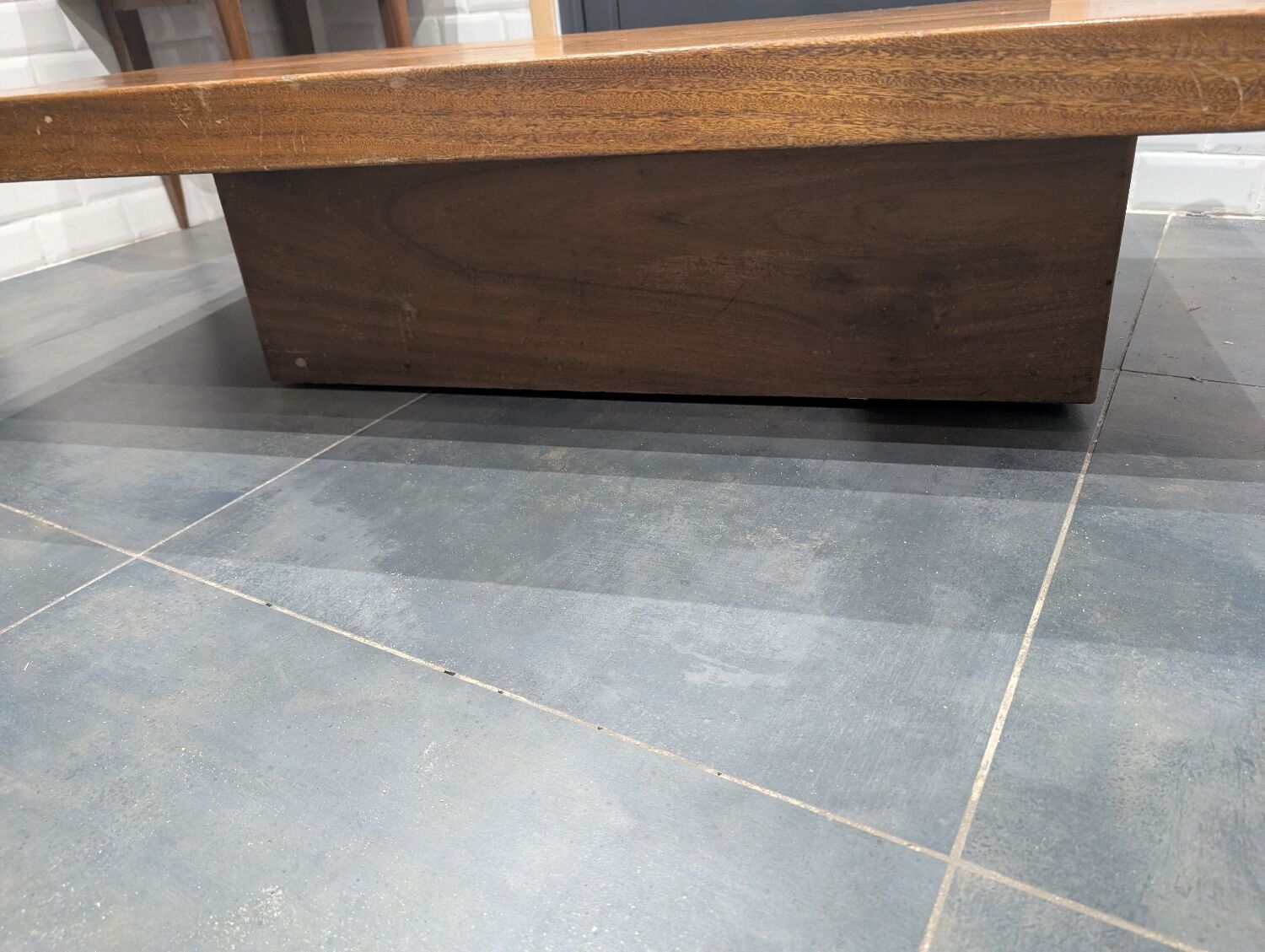 Teak design coffee table from the 1960s — Mid-century