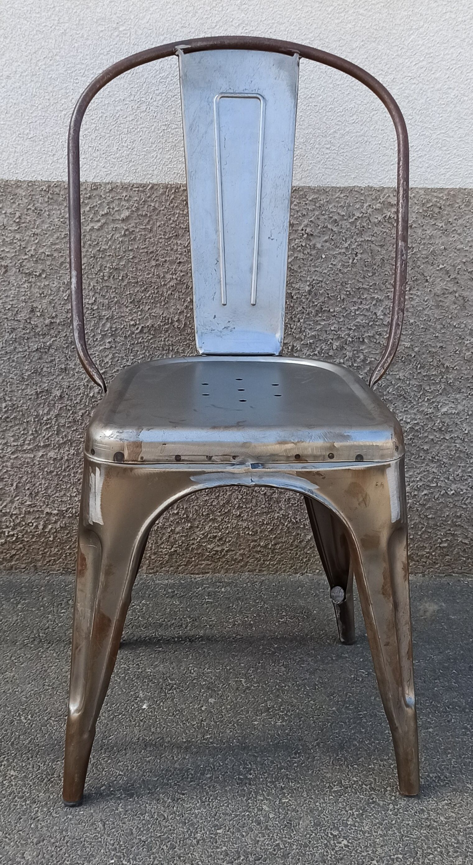 Paire de chaises en métal gris