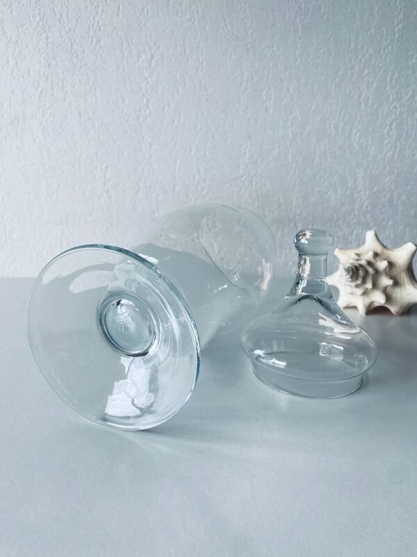 Grand flacon forme apothicaire en verre