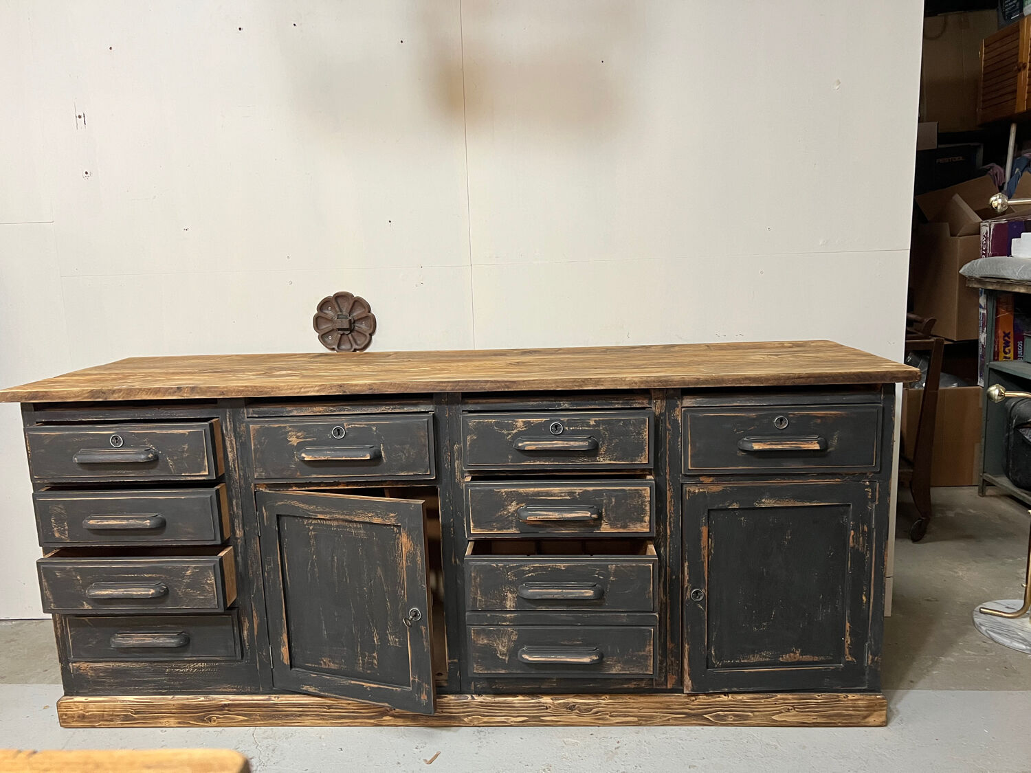 Former large drugstore counter