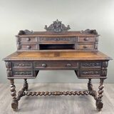 Bureau En Chêne Sculpté, Style Renaissance, XIXe Siècle