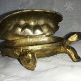 Golden metal turtle ashtray