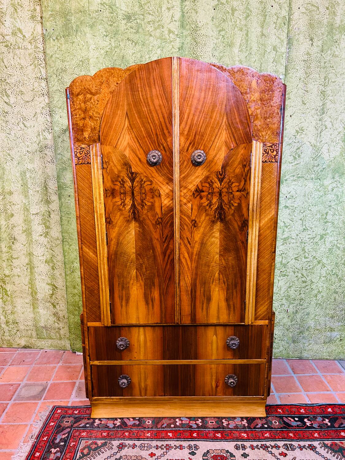 Art decó vintage Brocante burr walnut compactum wardrobe 1920-1930
