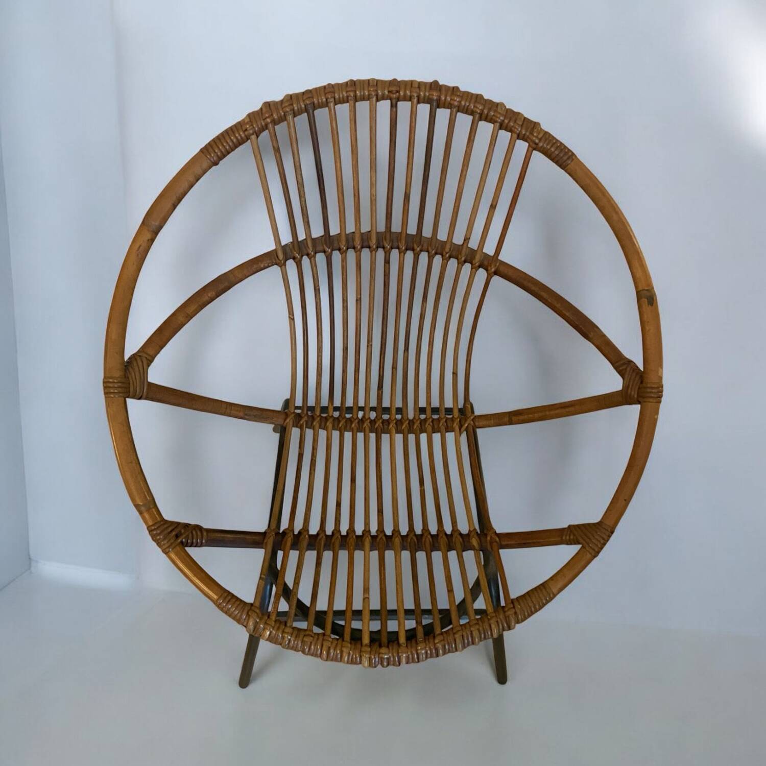 Rattan shell armchair
