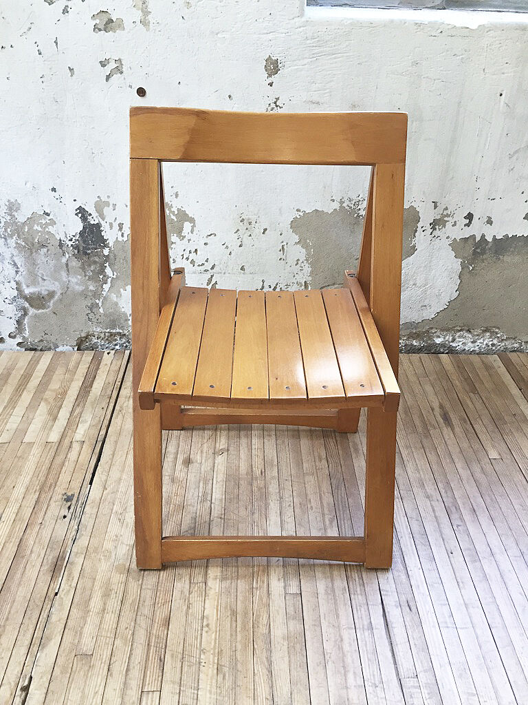 Folding chair