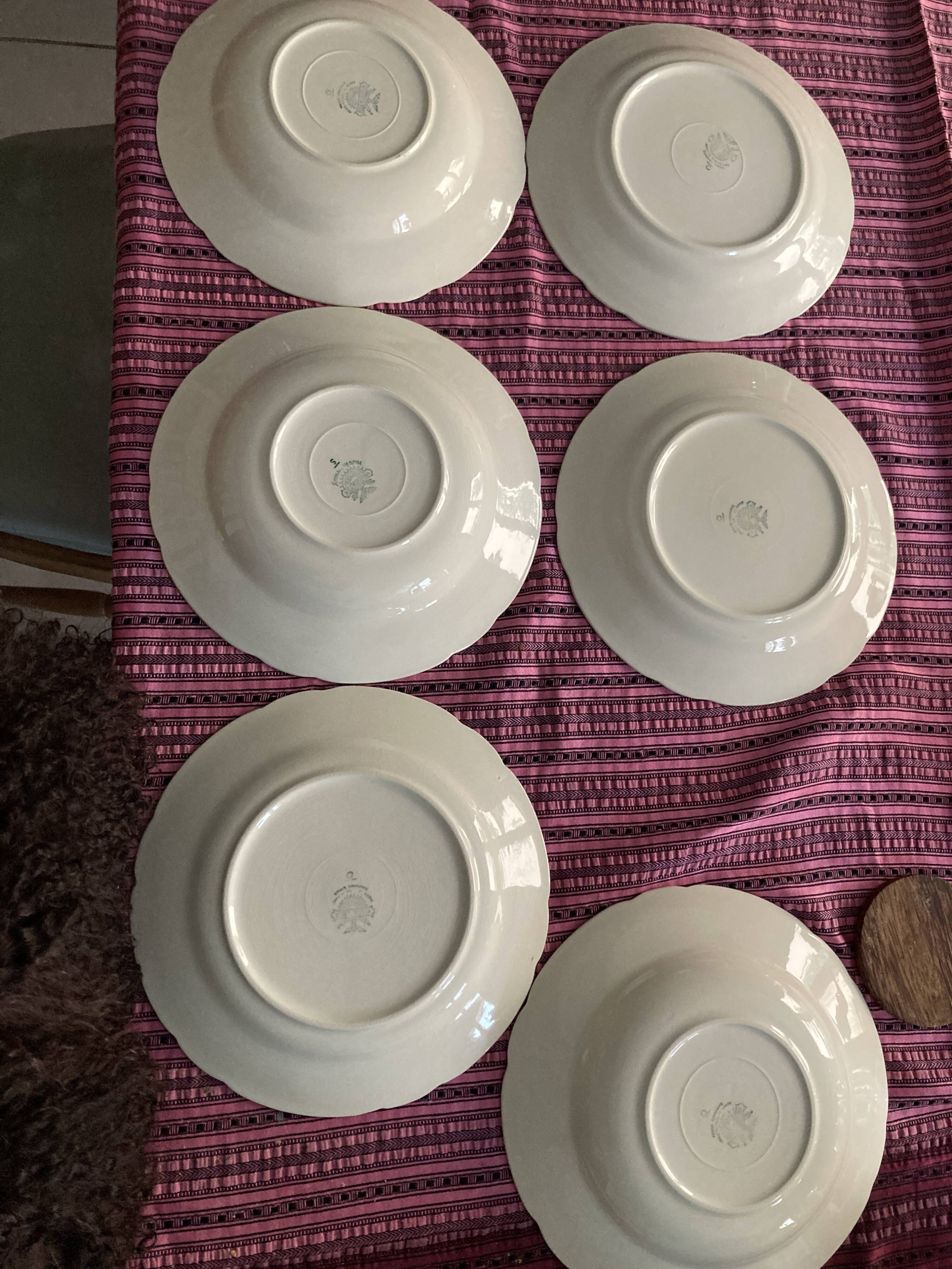 Flat and deep plates (set) cream white with gold rim Villeroy & Boch