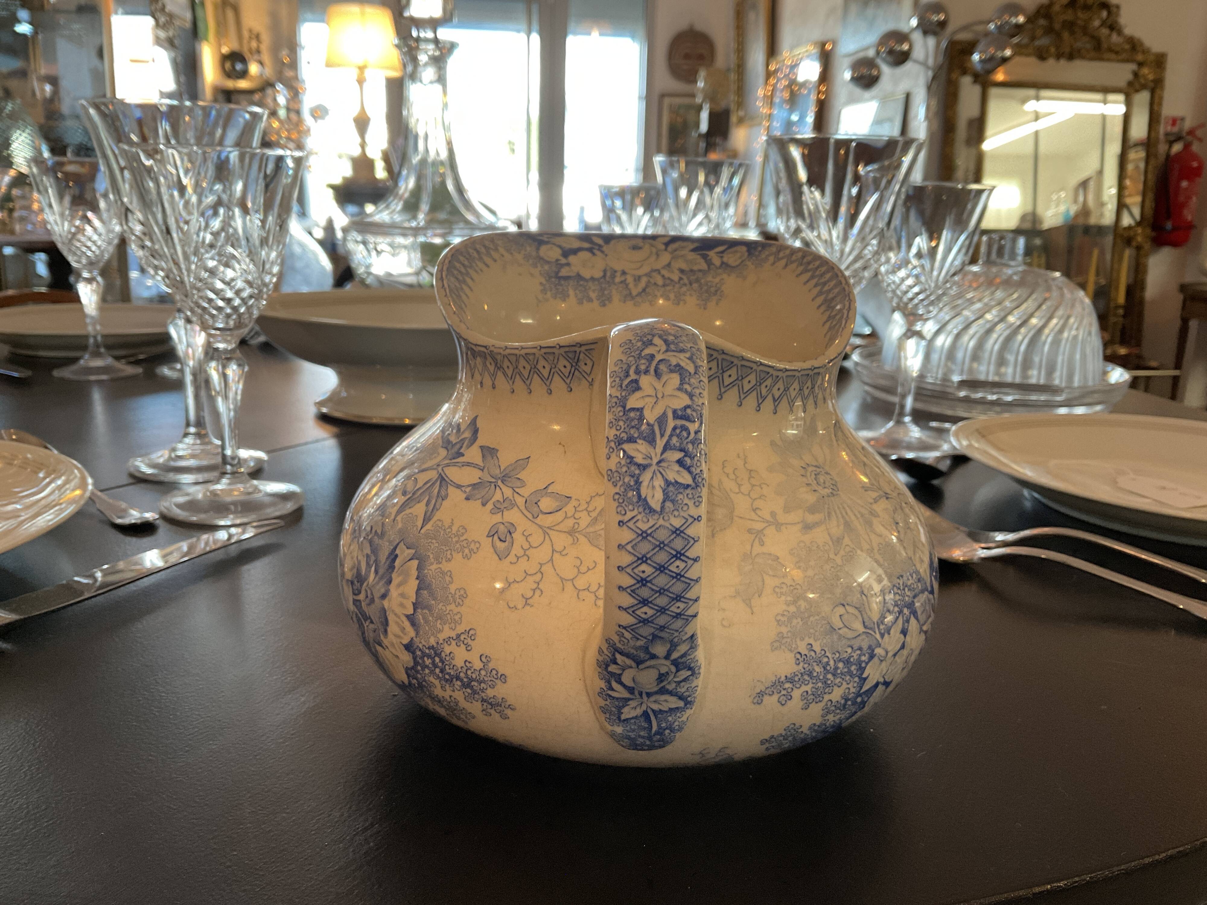 Water pitcher, Terre de fer