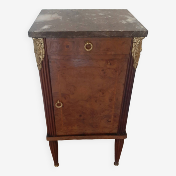 jolie chevet Style Louis XVI-Meuble d’appoint - 1 tiroir - 1 porte plateau marbre  Loupe d’orme