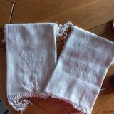 2 old embroidered guest towels