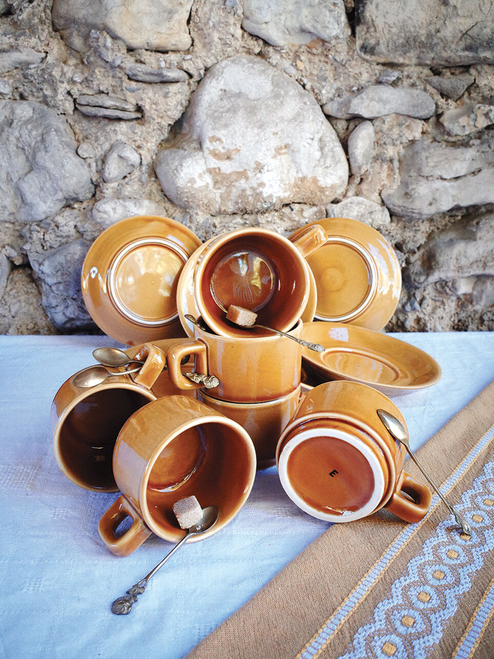 Set of 6 tea cups / glazed ceramic coffee