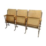 Wheelchair cinema theatre strapontin