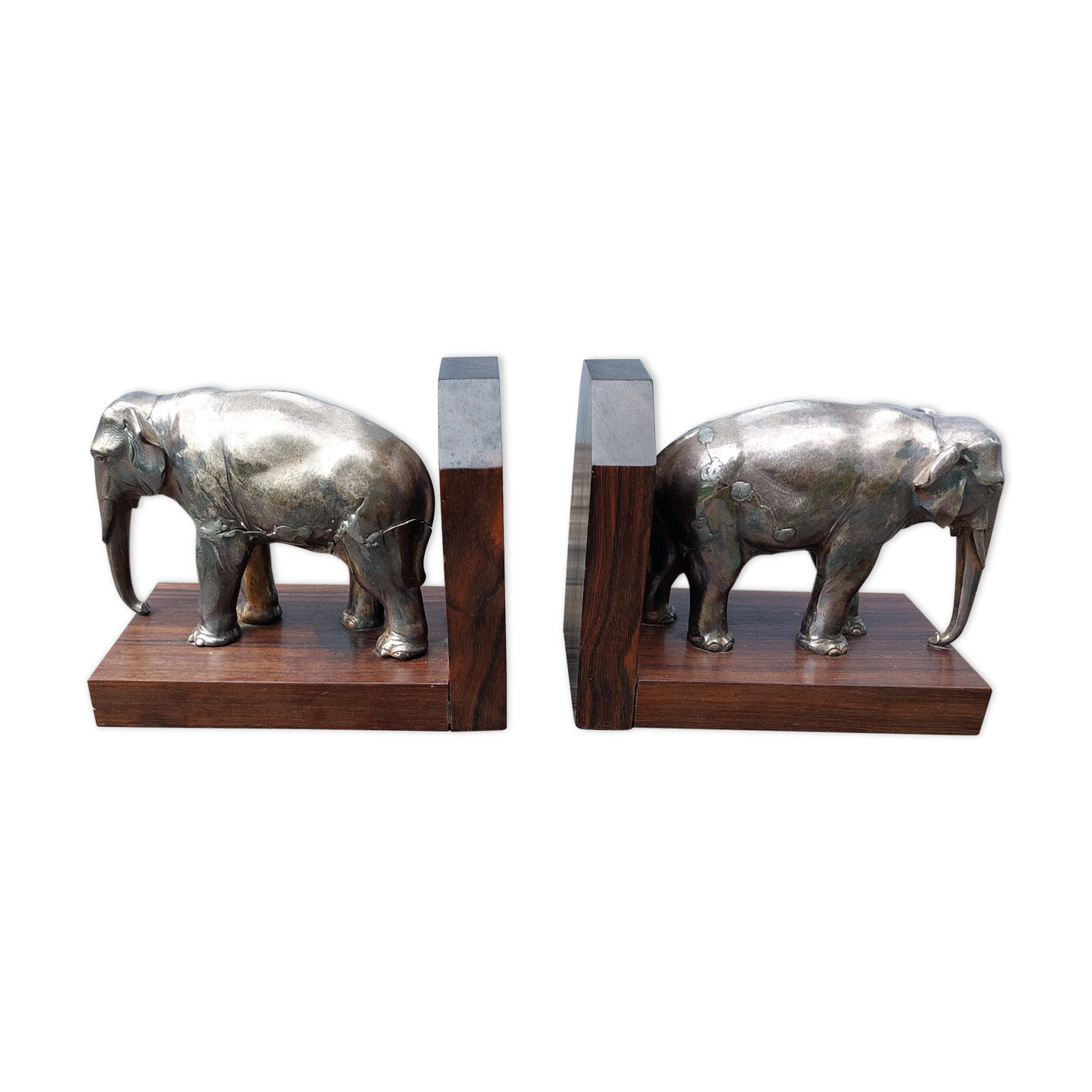 greenhouse book elephant in silver metal