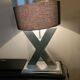 Lampe en X, croix, acier, design