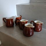5 small milk pots/bistro cream