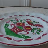 Decorative hand-painted ceramic plate 50s-60s