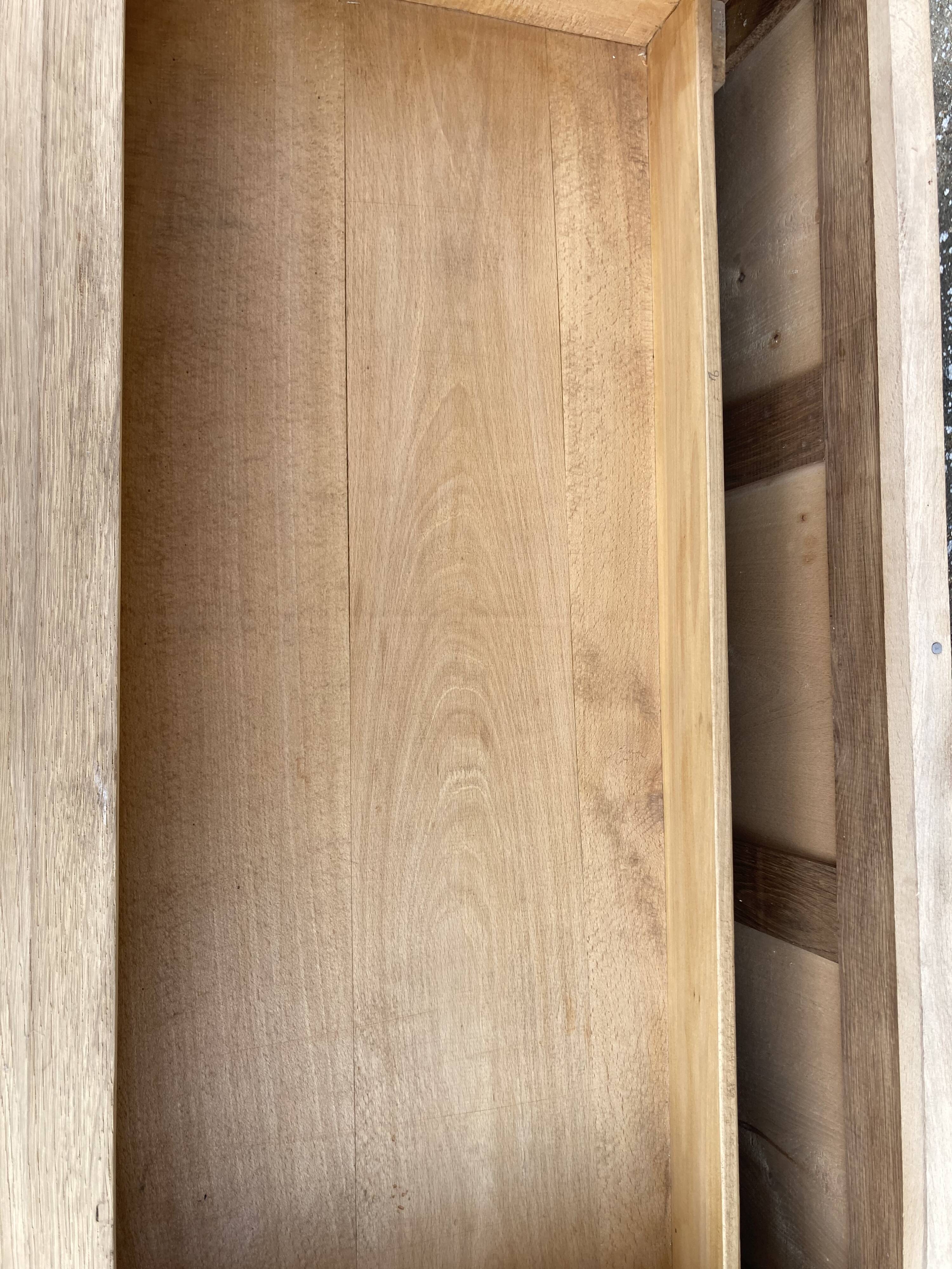 Art Deco chest of drawers in solid oak