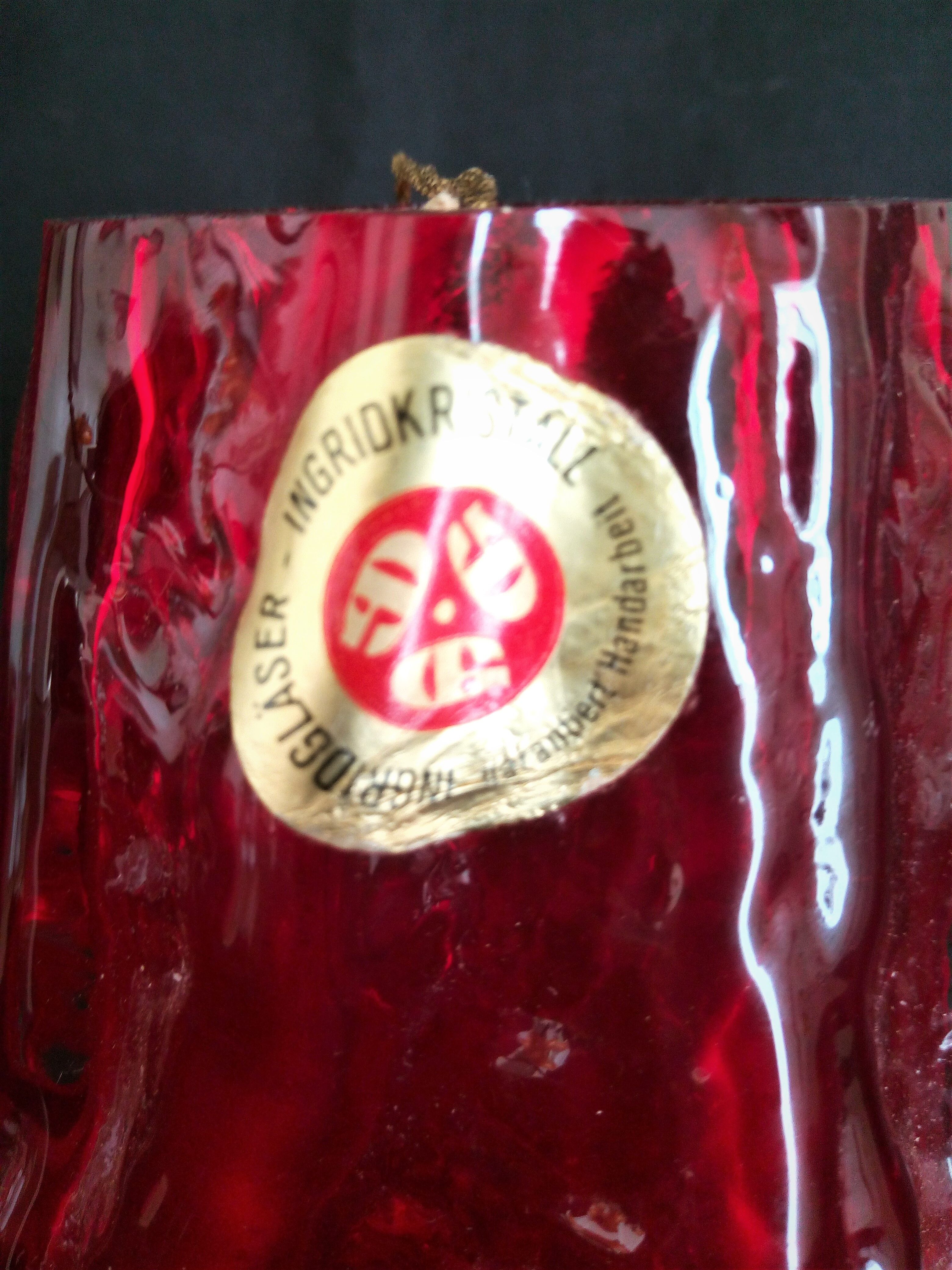 Mouth-blown rock crystal vase, red, Glassworks Ingrid, Germany