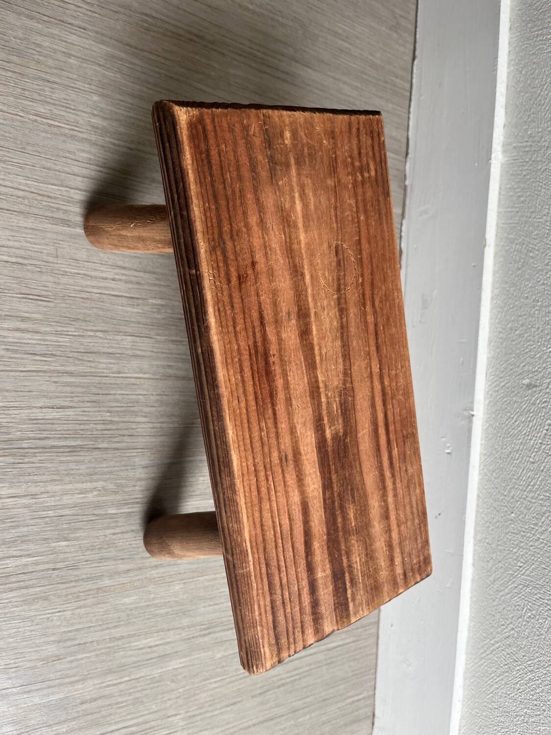 Small wooden bench / stool / step stool