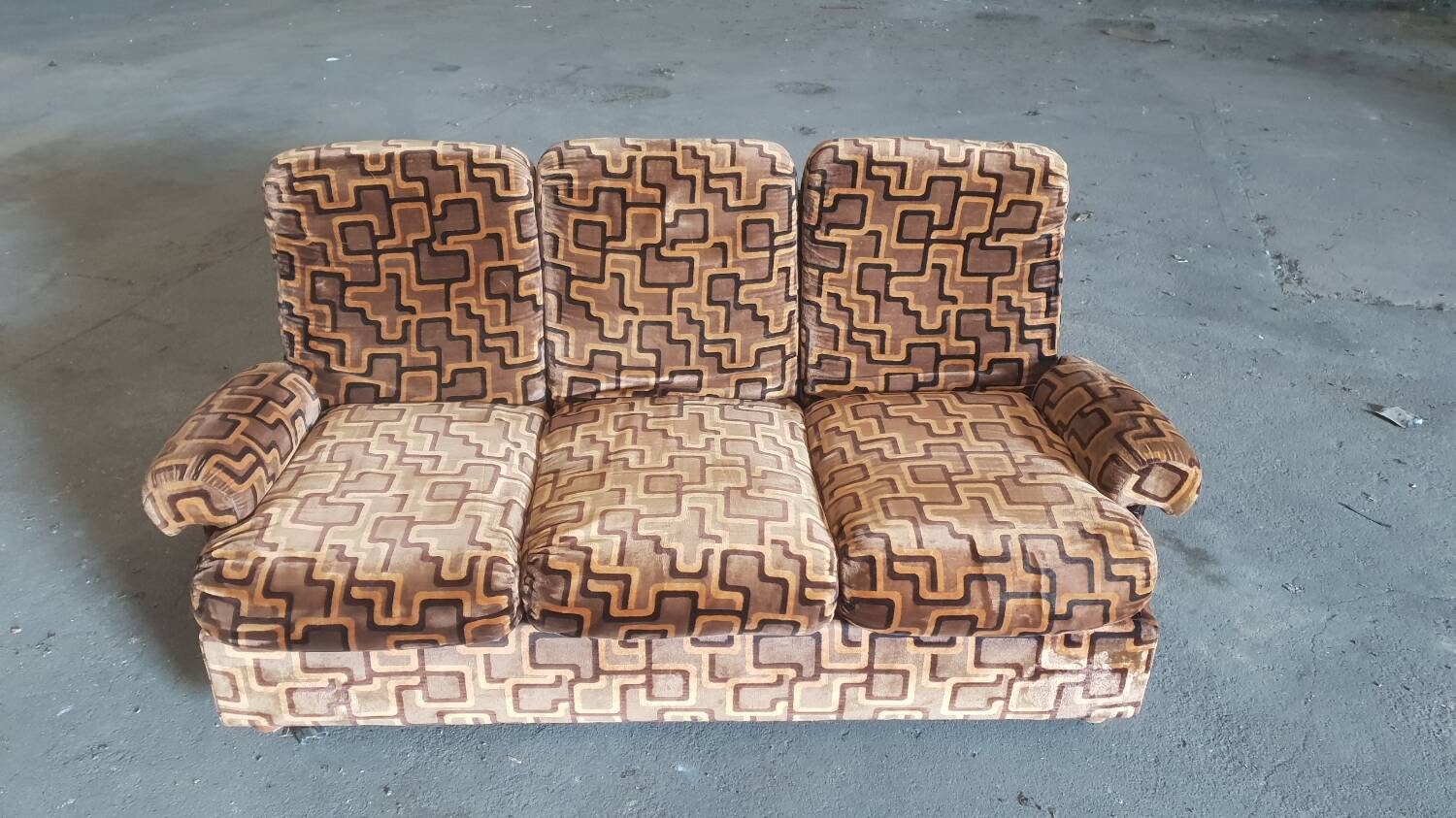 1970s velvet convertible sofa