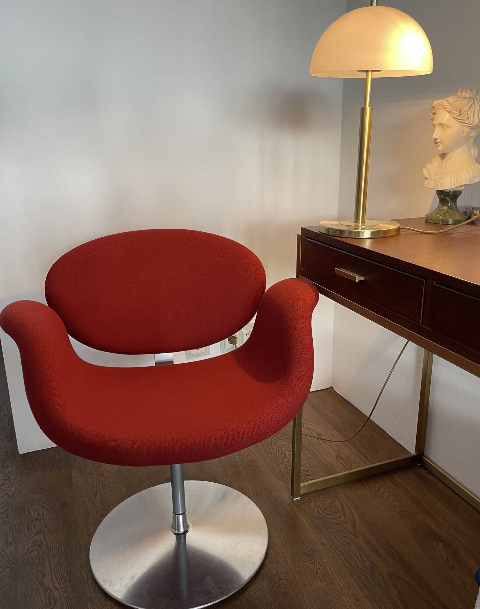 Little Tulip Swivel Armchair by Pierre Paulin for ARTIFORT