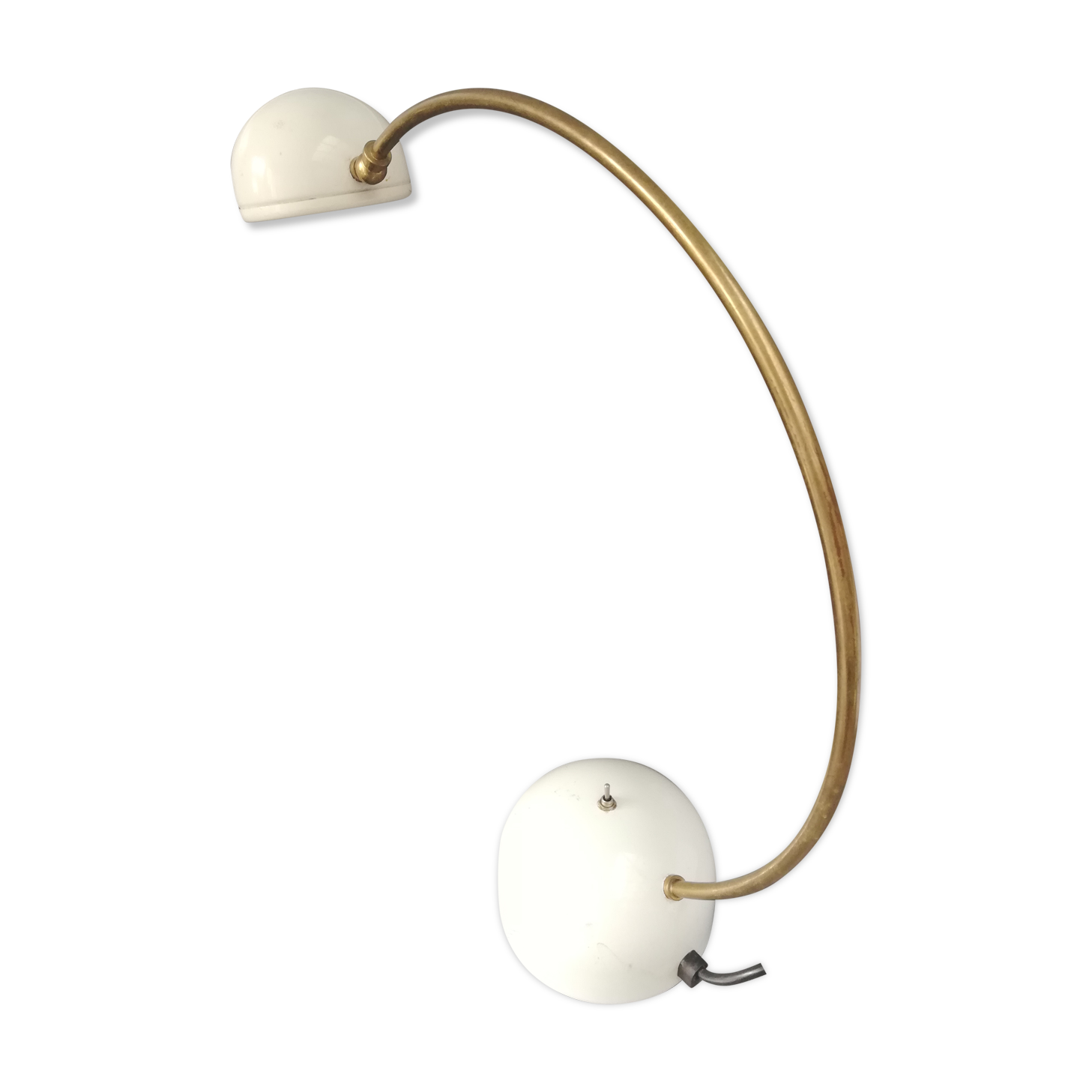 Arc-shaped desk lamp