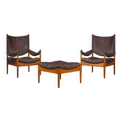 Ensemble de 3 fauteuils lounge danois modernes en chêne et cuir avec repose-pieds, conçus par Kristian Vedel pour Søren Wiladsen, années 1960.