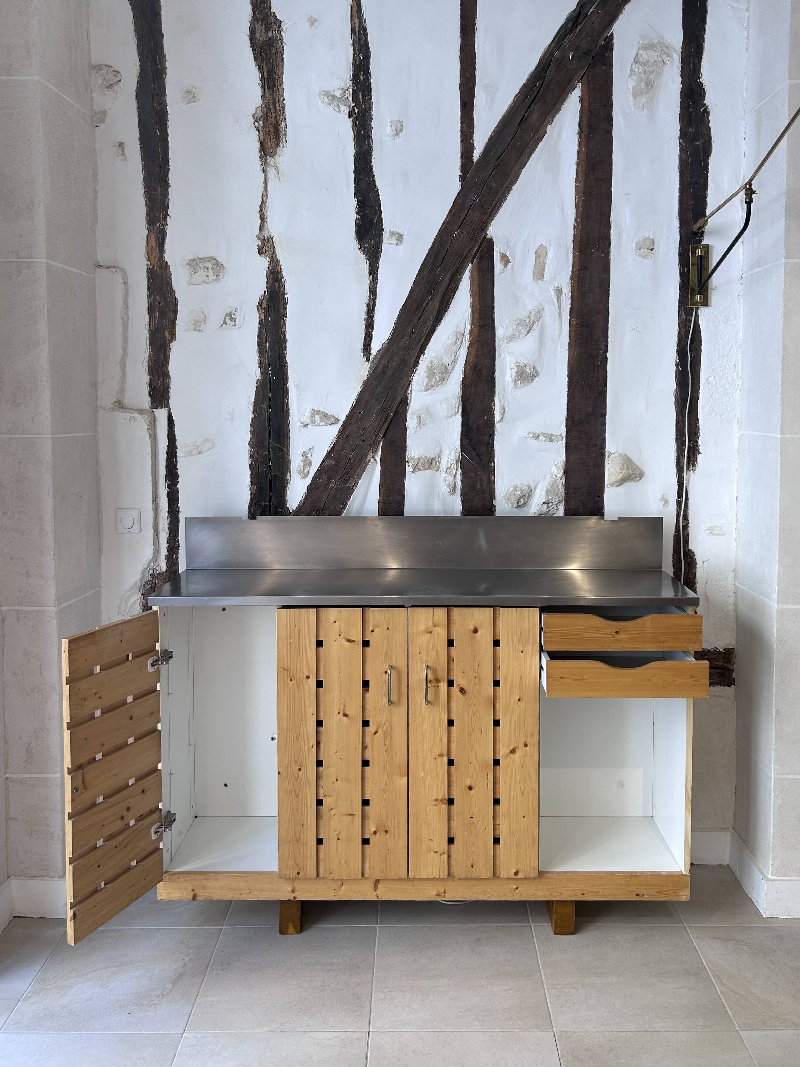Charlotte Perriand, Les Arcs, Kitchen cupboard 1960