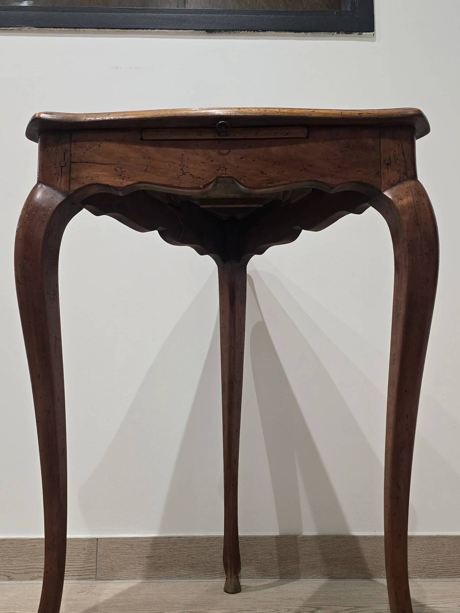 Triangular writing table – stamped André Mailfert (Orléans) – Louis XV style