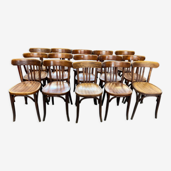 Set of 15 bistro chairs
