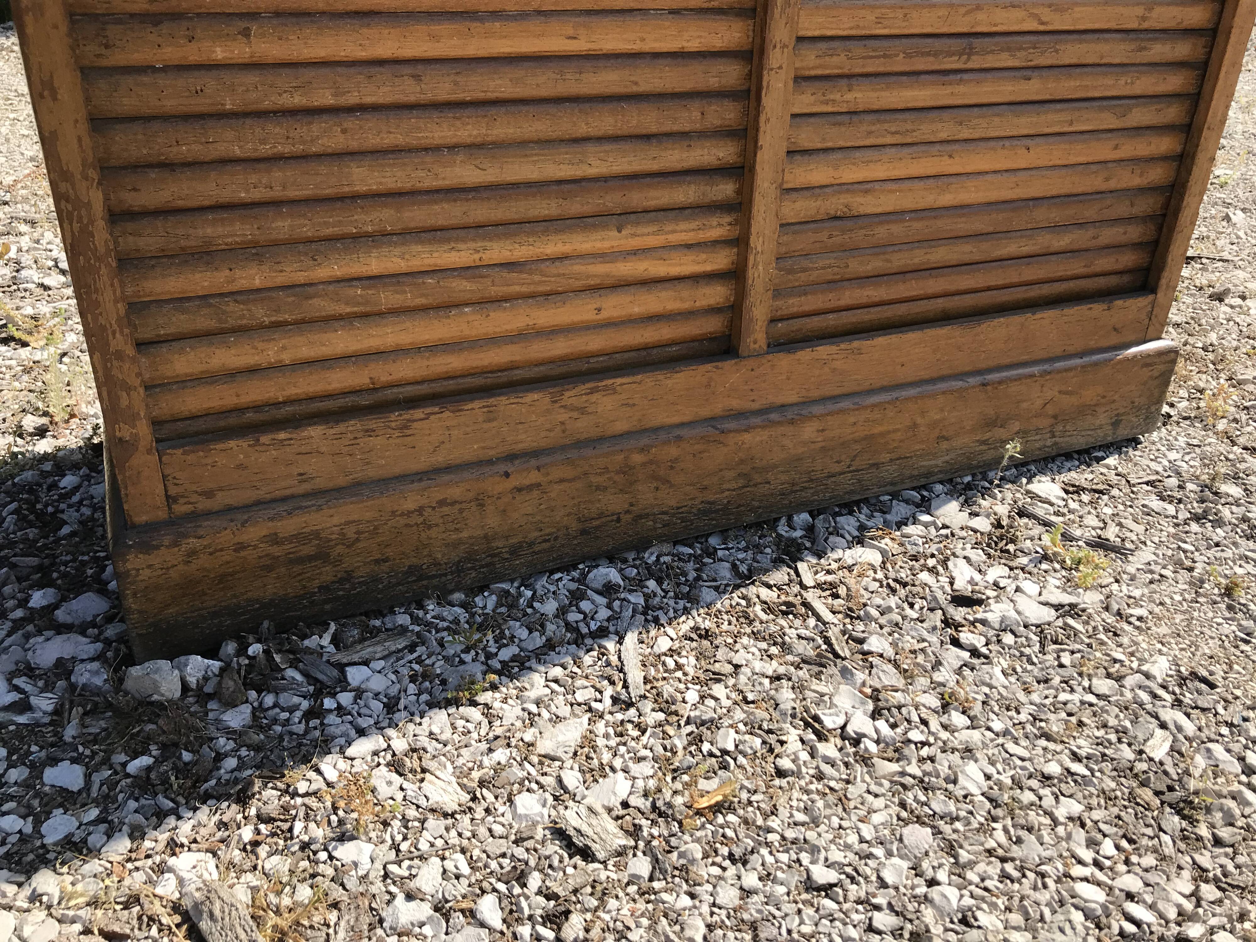 Notary furniture cabinet with curtains