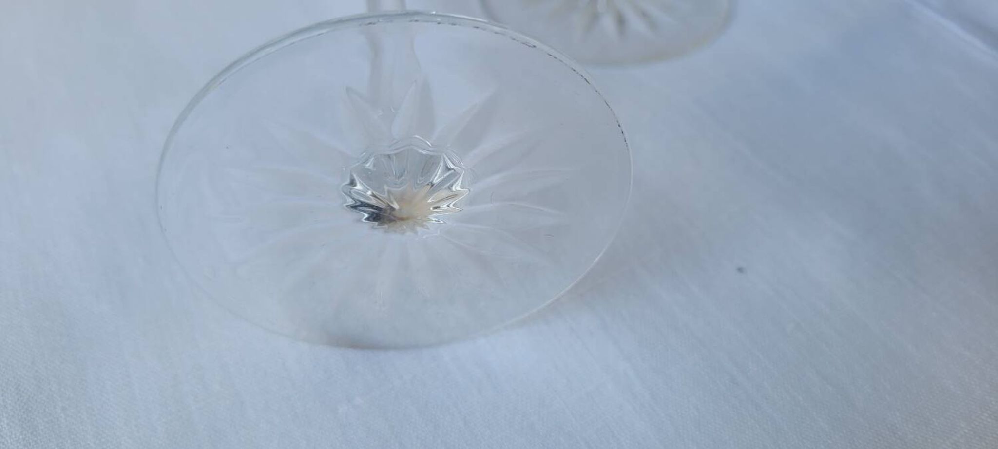 Set of 4 crystal flutes