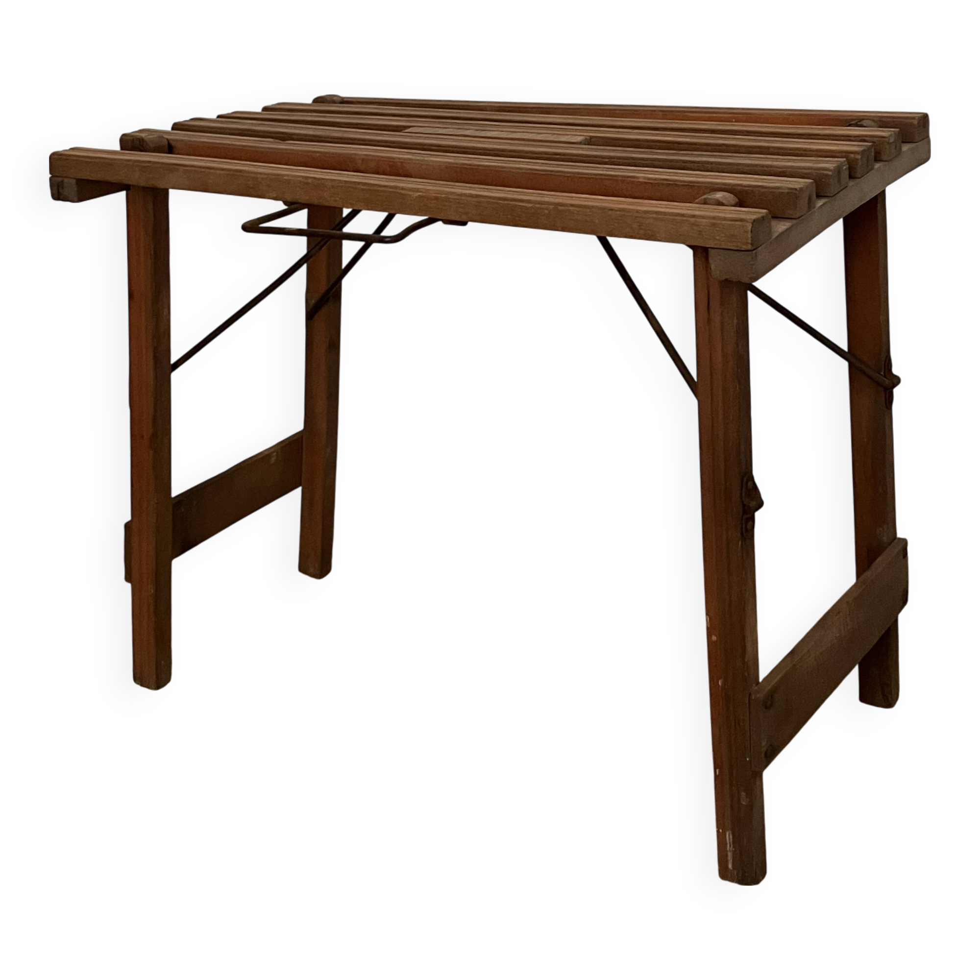 Folding stool for fisherman or painter